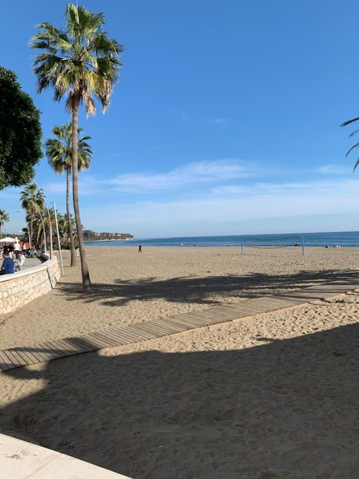 Beachfront Estepona Center Экстерьер фото