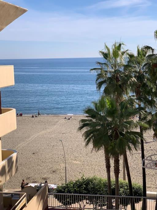 Beachfront Estepona Center Экстерьер фото