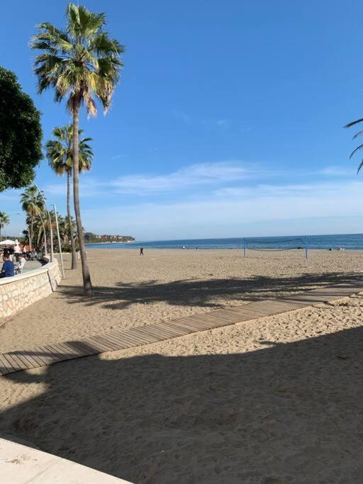 Beachfront Estepona Center Экстерьер фото
